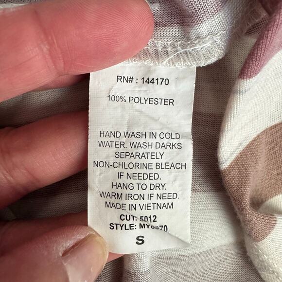 Exclusive One Women’s Button Front Striped Blouse Tie Hem Short Sleeve Top SizeS - Picture 5 of 5